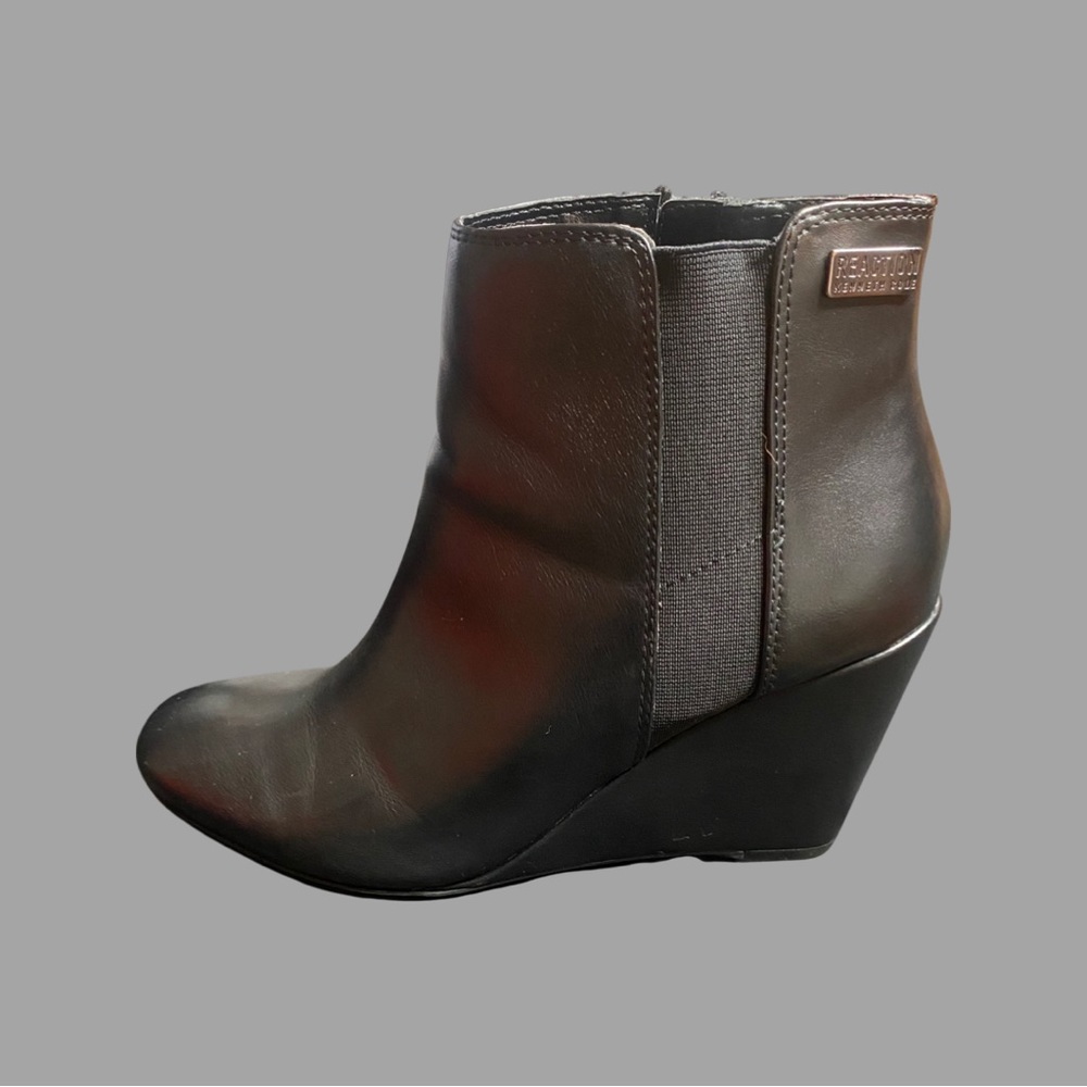 KENNETH COLE MARCY WEDGE ANKLE BOOTIE- PREOWNED